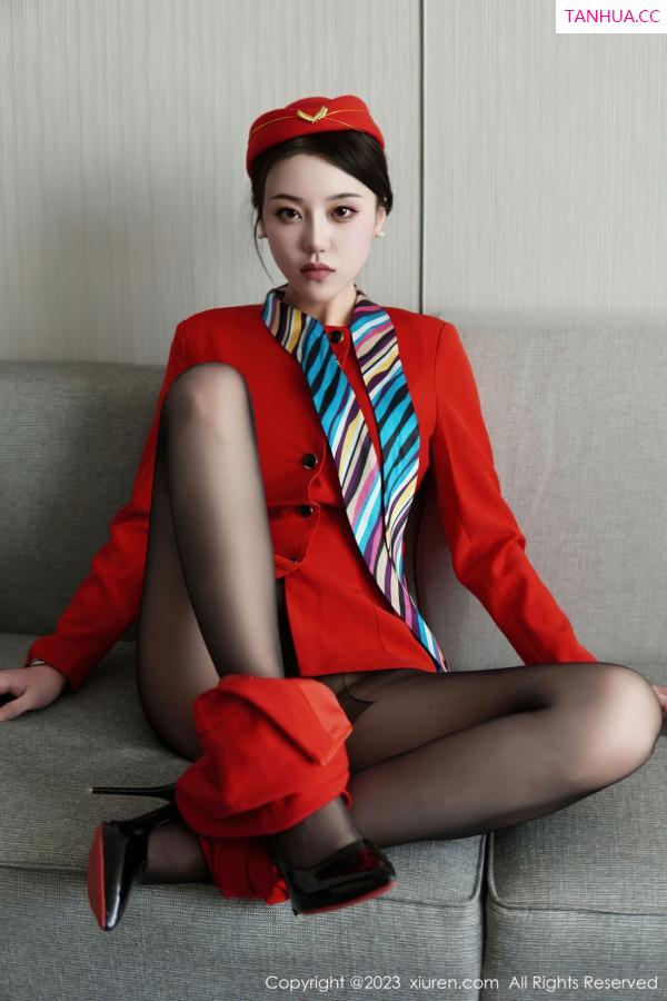   [XiuRen]高清写真图 2023.01.05 No.6088 米娜MnaL 制服黑丝第22张图片